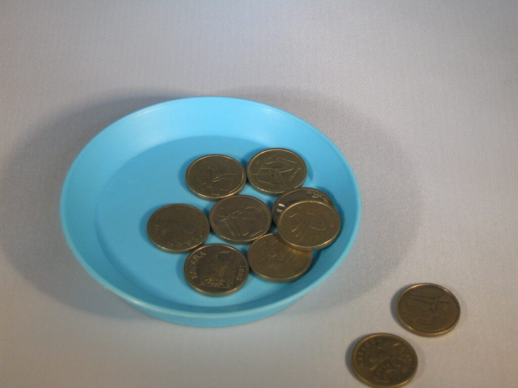 Das magische Münzentablett