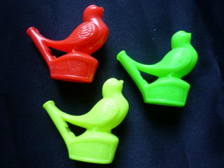 Vogelwasserpfeife Plastik